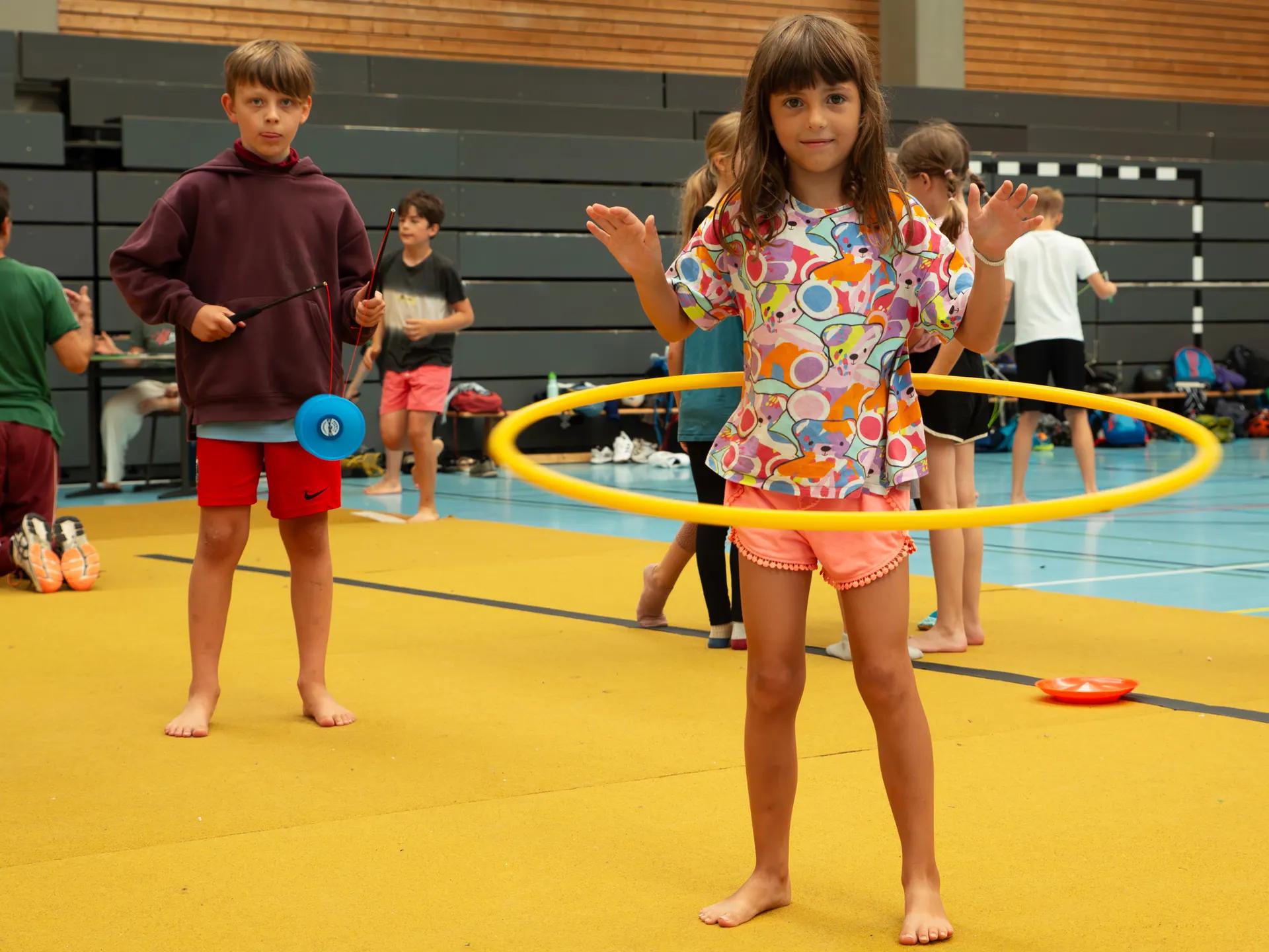Gruppe Kinder beim Ferienprogramm in der WEMOVE.-Halle