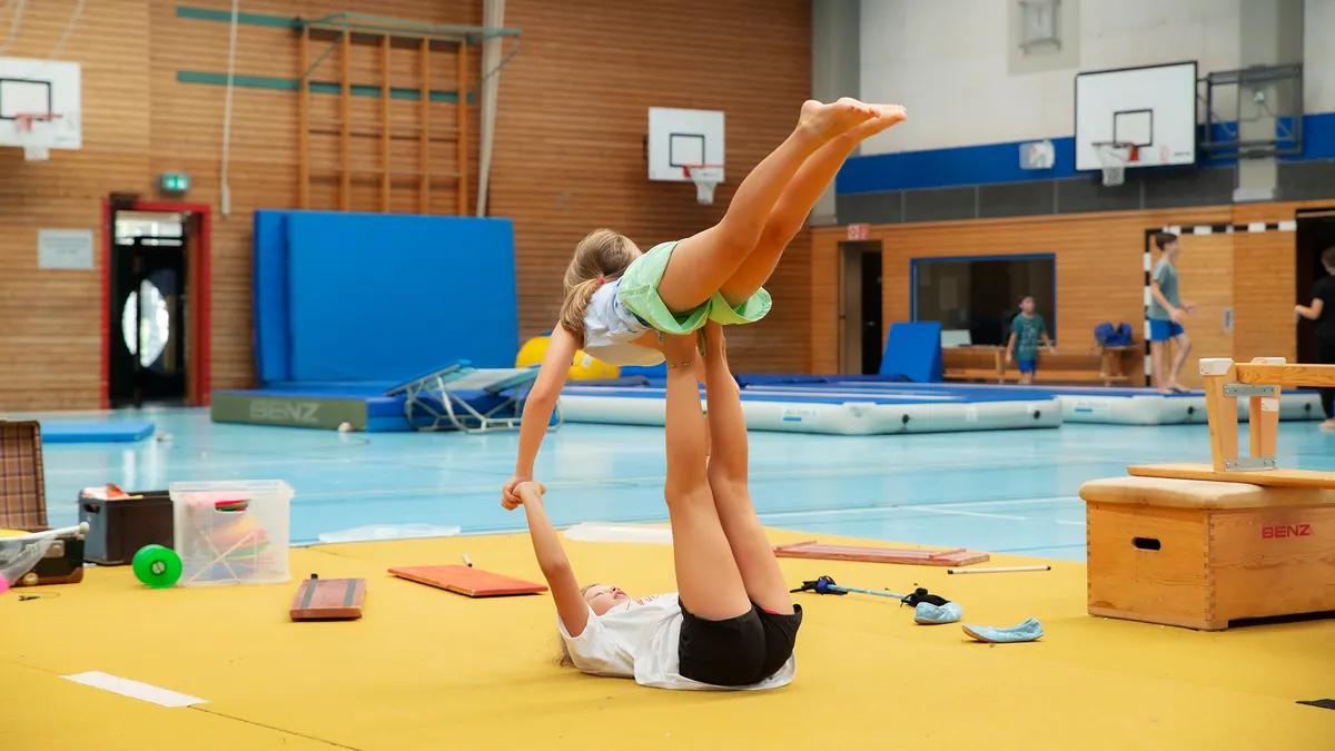 Kinder als Gruppe — WEMOVE.-Ferienprogramm-Gemeinschaft